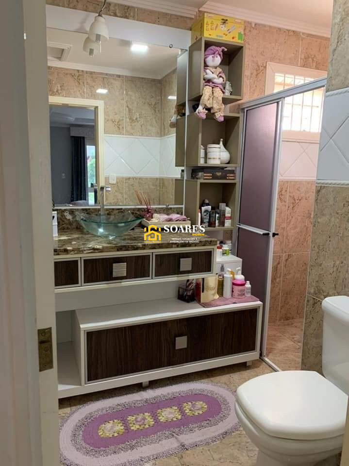 Vende-se Casa